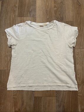 Levi’s Box Cut White Short Sleeve Tee